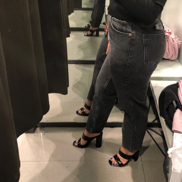 Zara High waisted black denim jeans - Picture 6 of 6